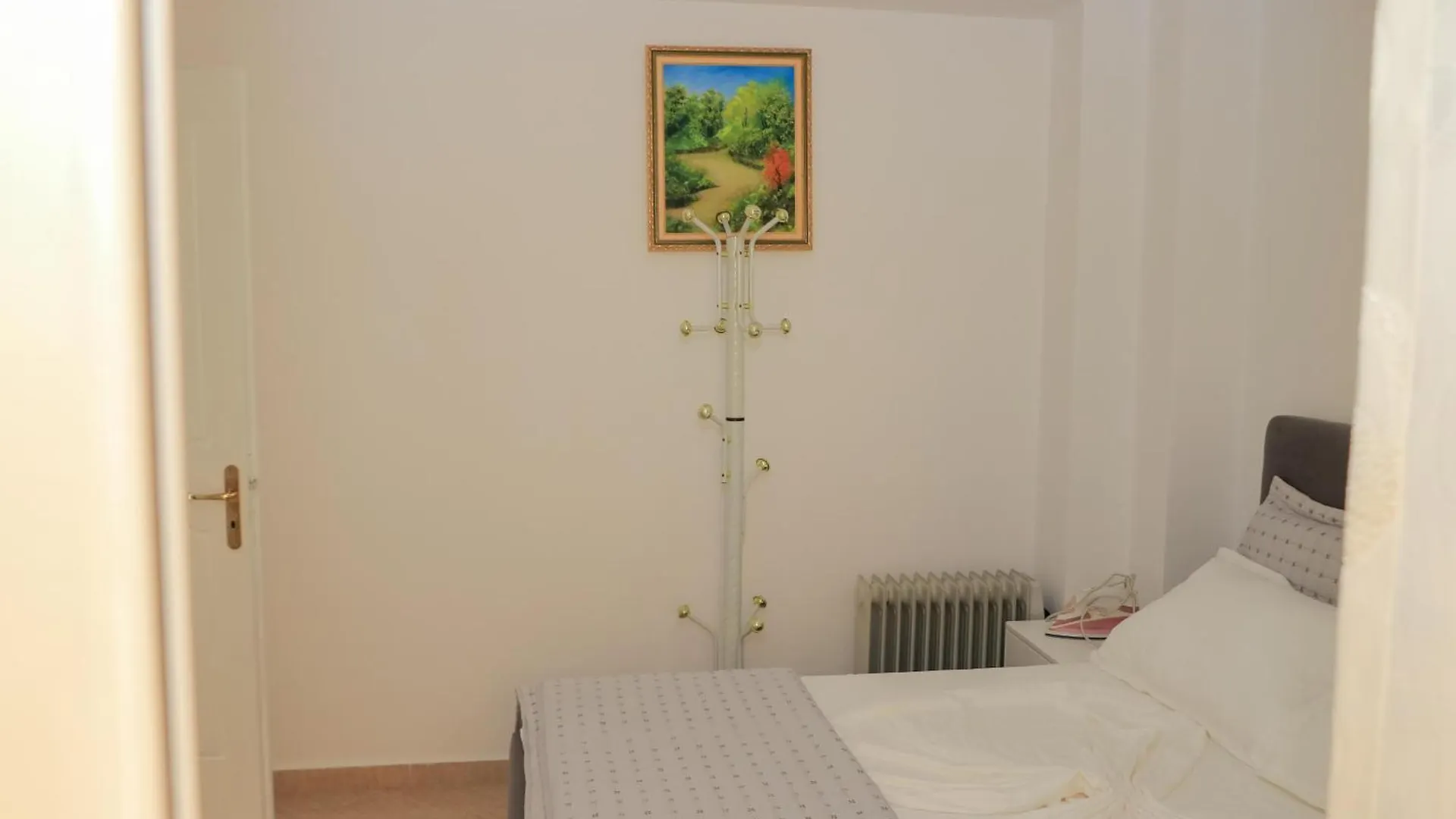 Dhuli Apartments Sarande