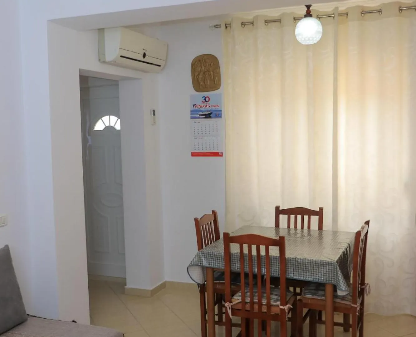 Dhuli Apartments Sarandë